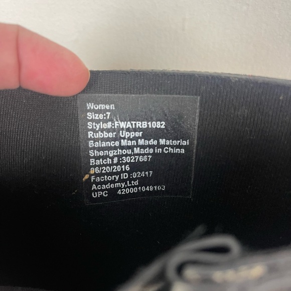 Austin Trading Company Black Plaid Rain Boots Size 7 EUC - Picture 5 of 10